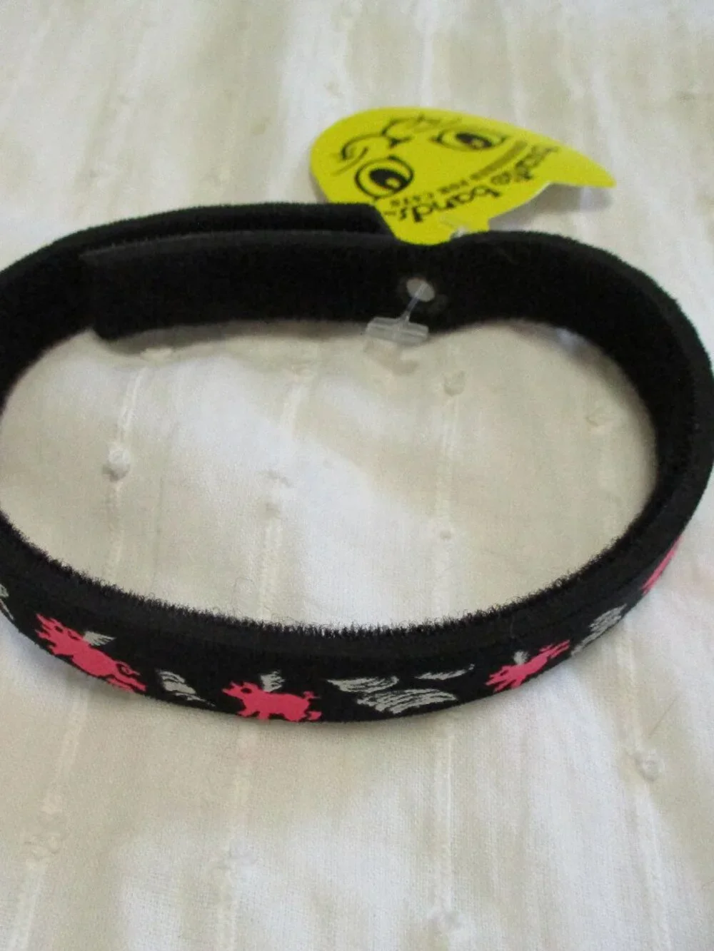 Cat collar-Beastie Bands Flying Pig